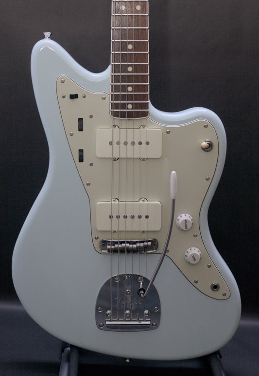 Fender Japan FSR Traditional II ‘60s Jazzmaster – Sonic Blue Matching Headstock – Kinko Music Exclusive – MIJ