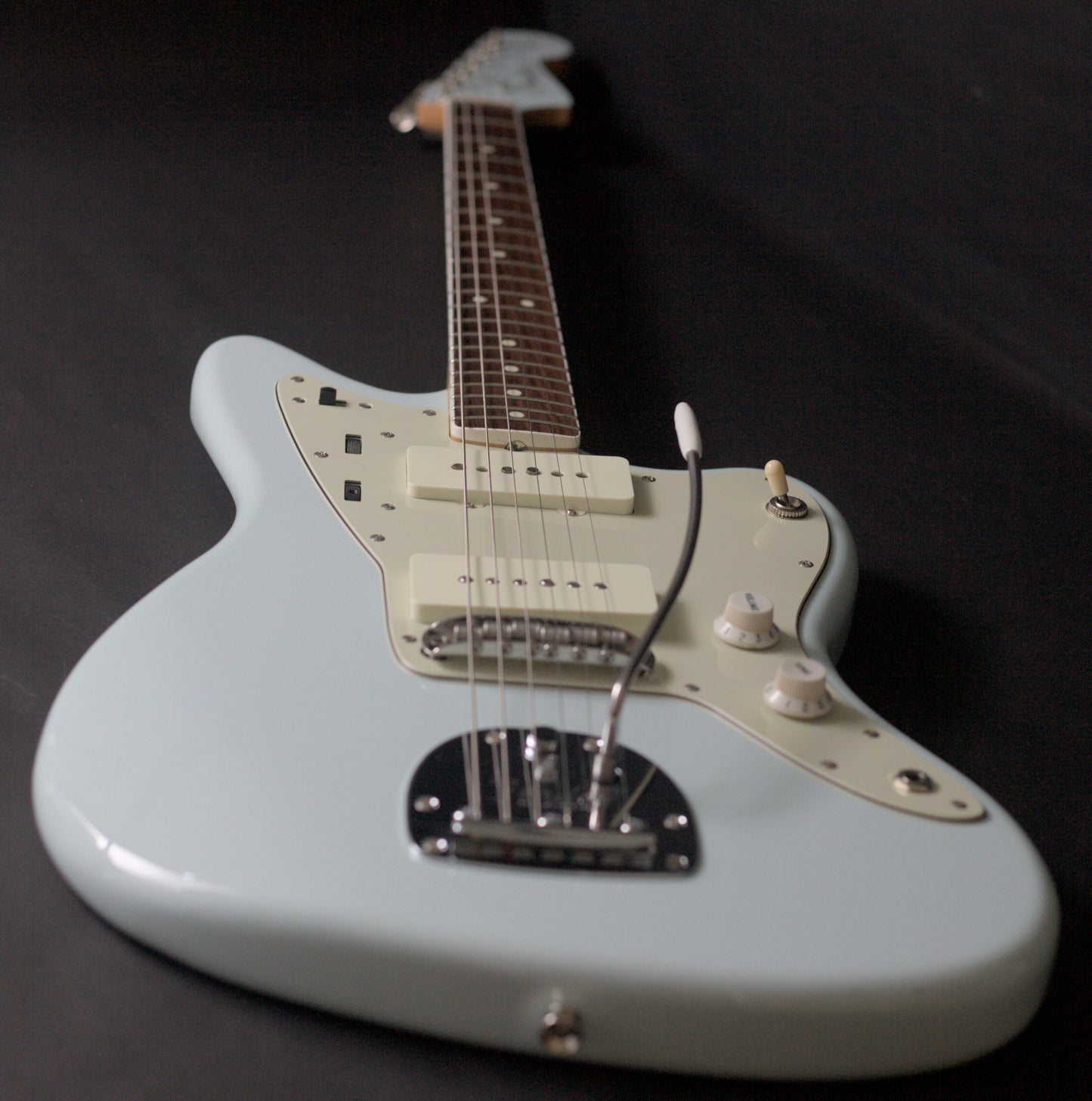 Fender Japan FSR Traditional II ‘60s Jazzmaster – Sonic Blue Matching Headstock – Kinko Music Exclusive – MIJ