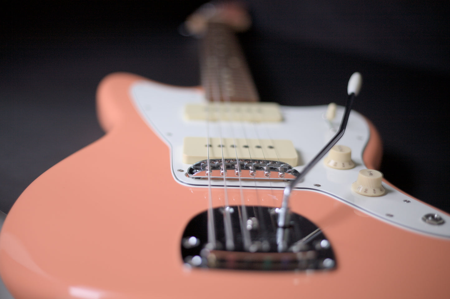 Fender Limited Edition Player Jazzmaster, Pacific Peach - MINT!