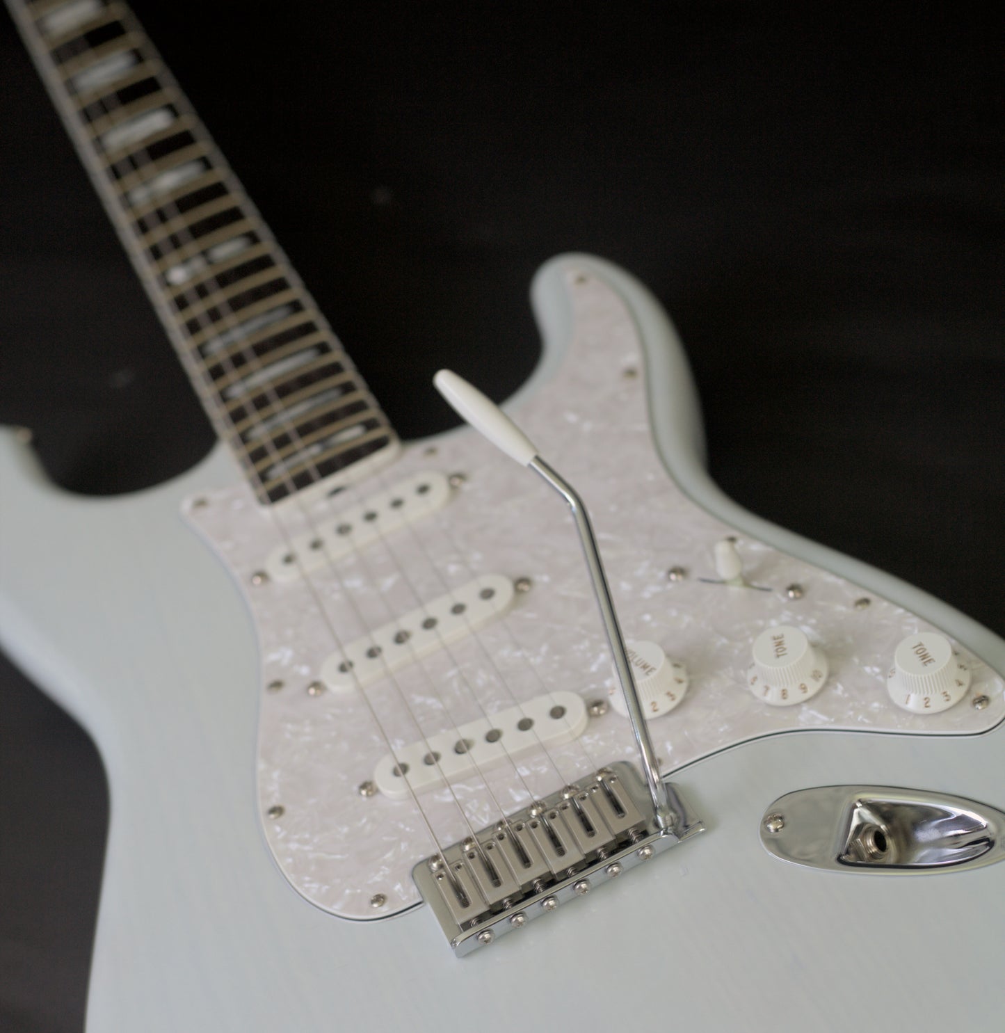 Fender Kenny Wayne Shepherd Signature Stratocaster – Mint / Unplayed (Hard Case, COA, Signed)