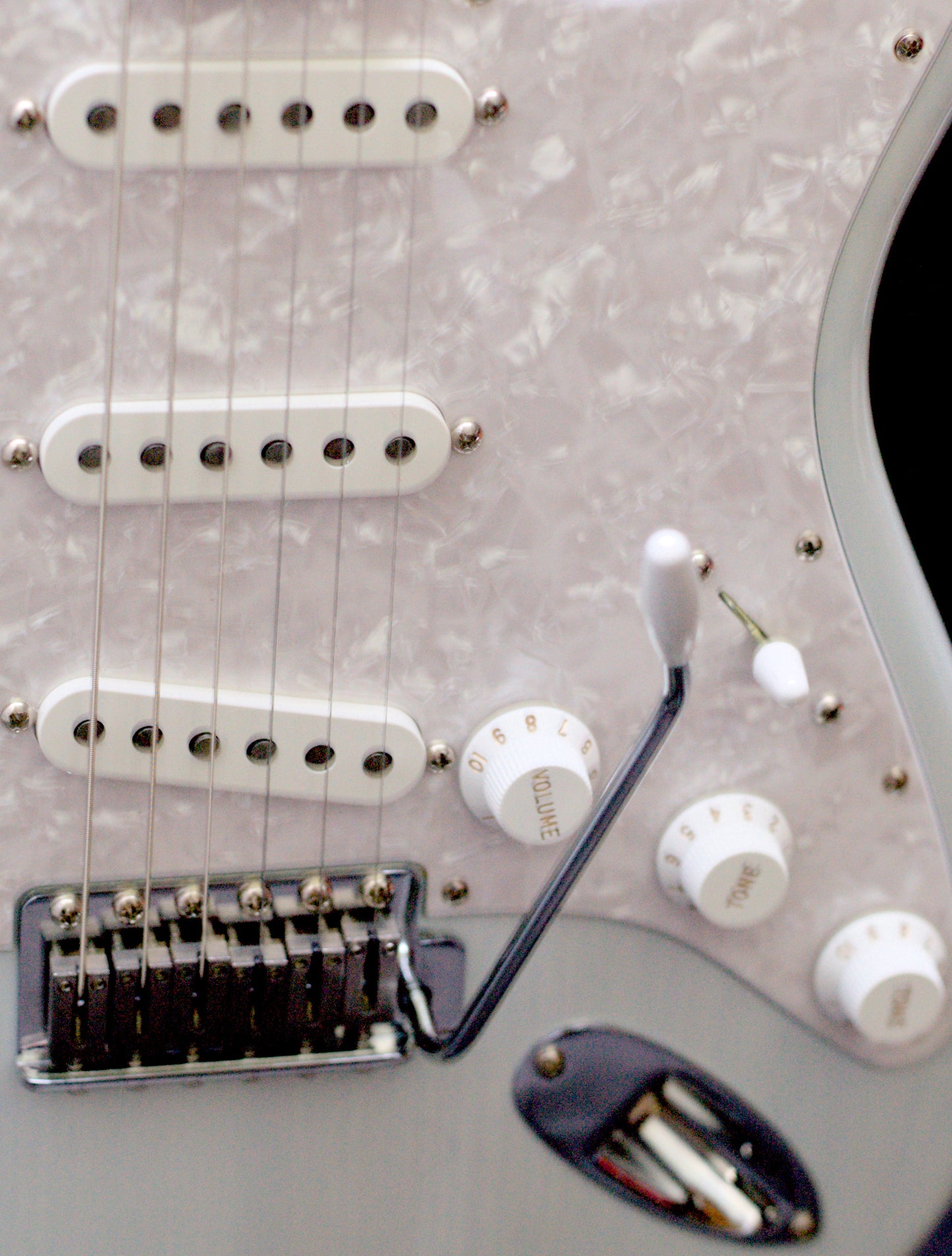Fender Kenny Wayne Shepherd Signature Stratocaster – Mint / Unplayed (Hard Case, COA, Signed)