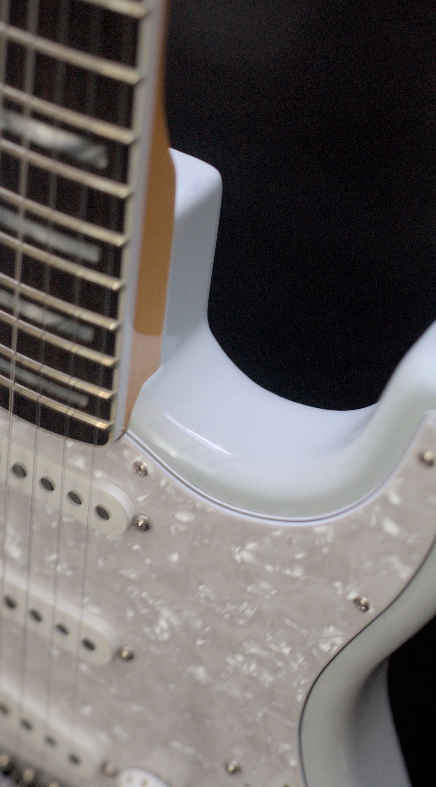 Fender Kenny Wayne Shepherd Signature Stratocaster – Mint / Unplayed (Hard Case, COA, Signed)