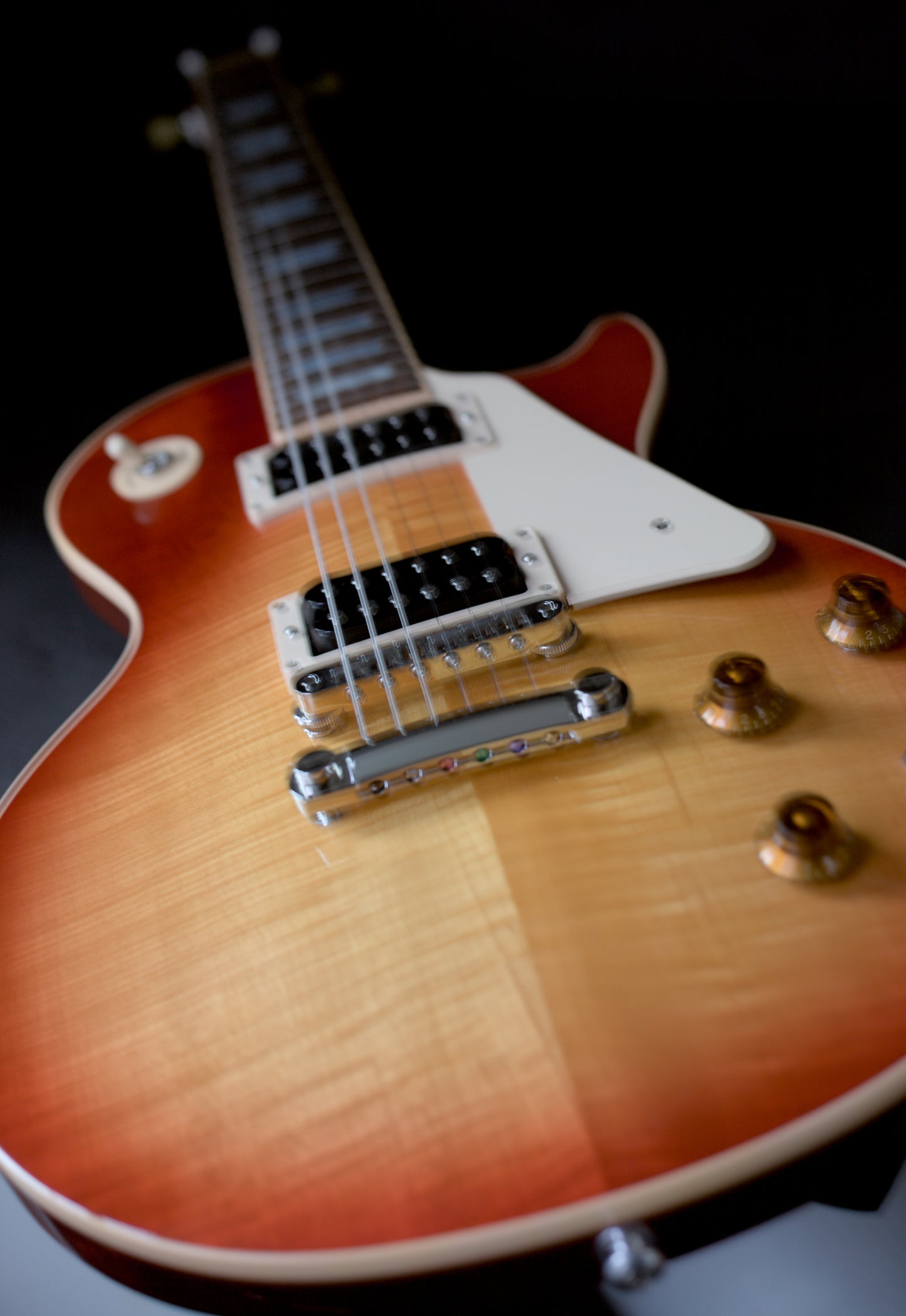 Gibson Les Paul Less+ Plus 2015 Heritage Cherry Sunburst