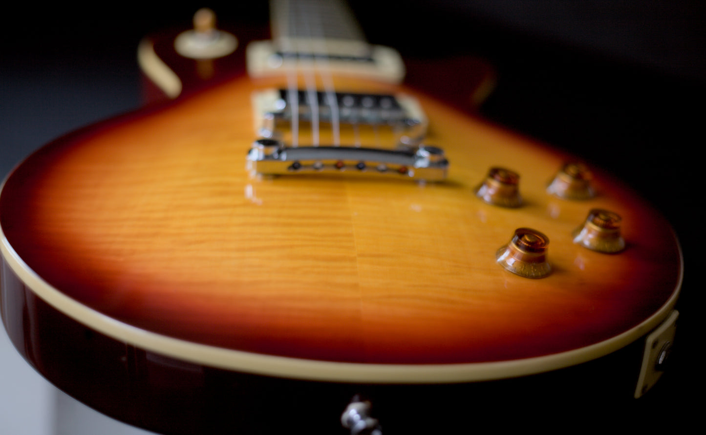 Tokai Love Rock, Vintage Cherry Sunburst, 2008 w/ hard case - AWESOME FLAME TOP!