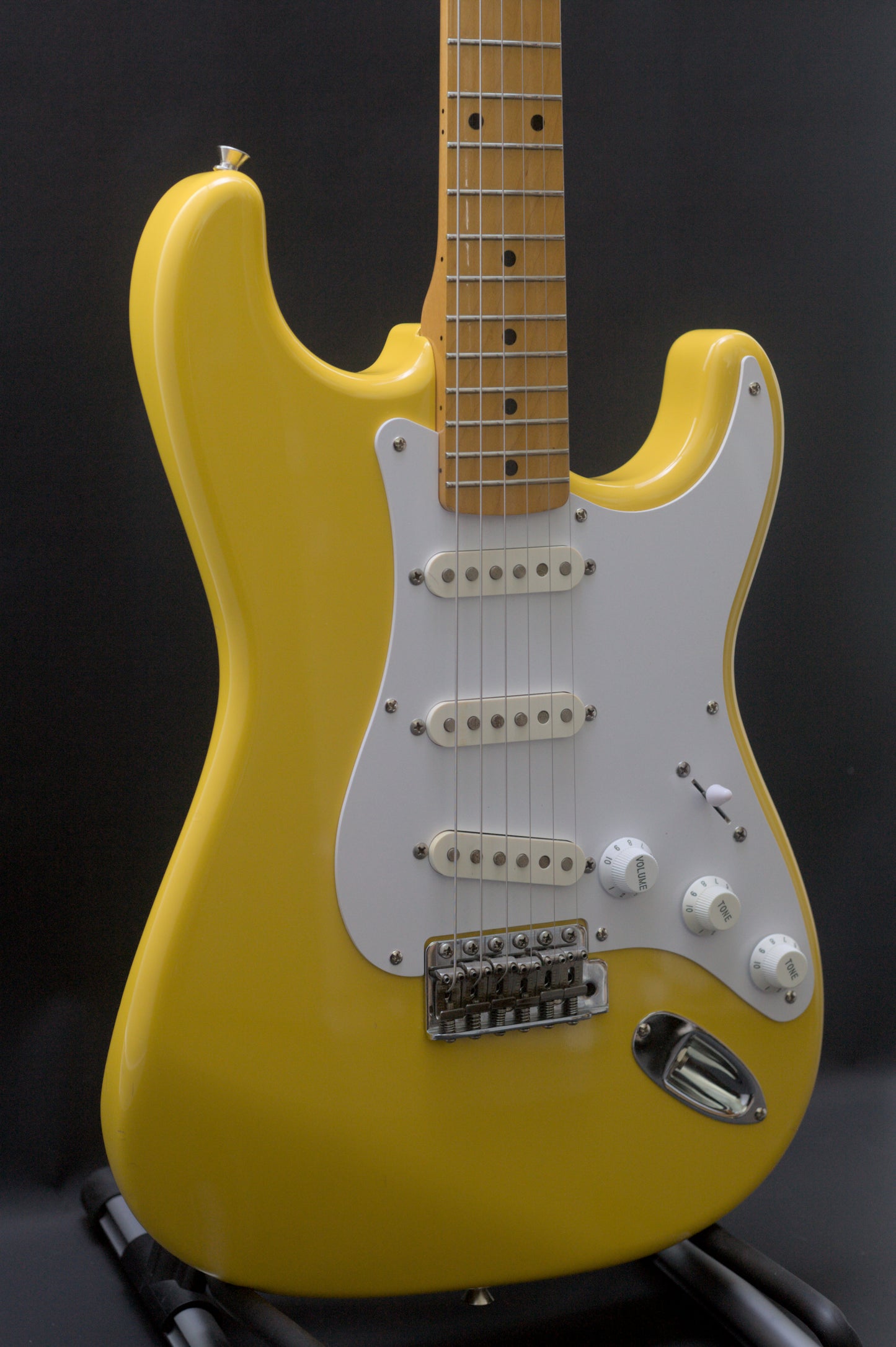 Fender Japan ST-57 Stratocaster 1957 Reissue in rare Rebel Yellow, MIJ