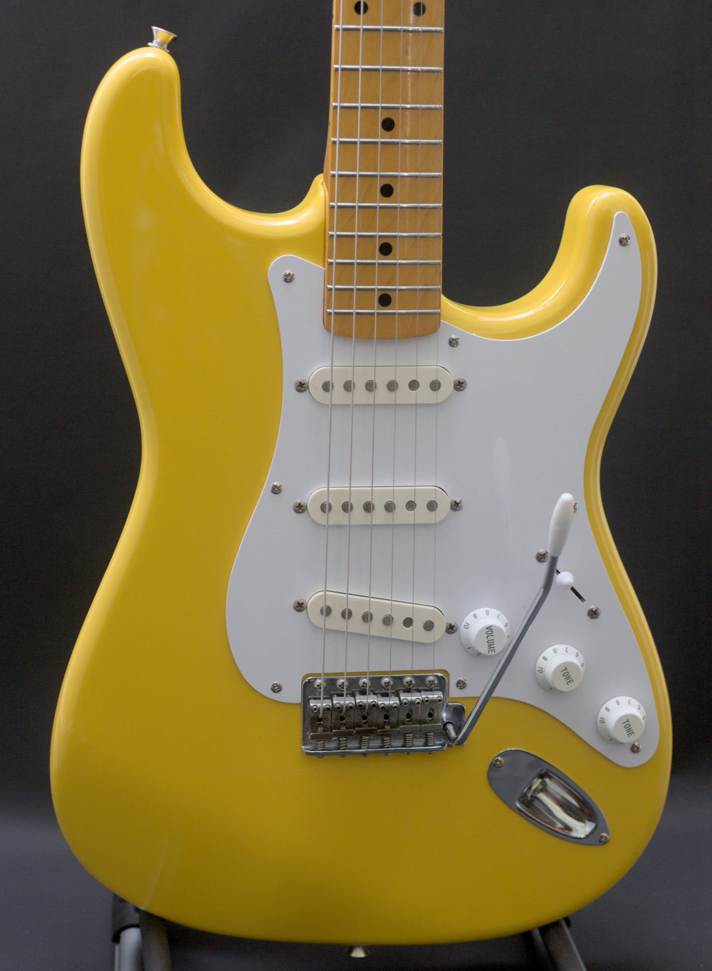 Fender Japan ST-57 Stratocaster 1957 Reissue in rare Rebel Yellow, MIJ