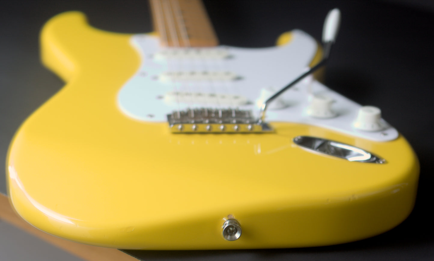 Fender Japan ST-57 Stratocaster 1957 Reissue in rare Rebel Yellow, MIJ