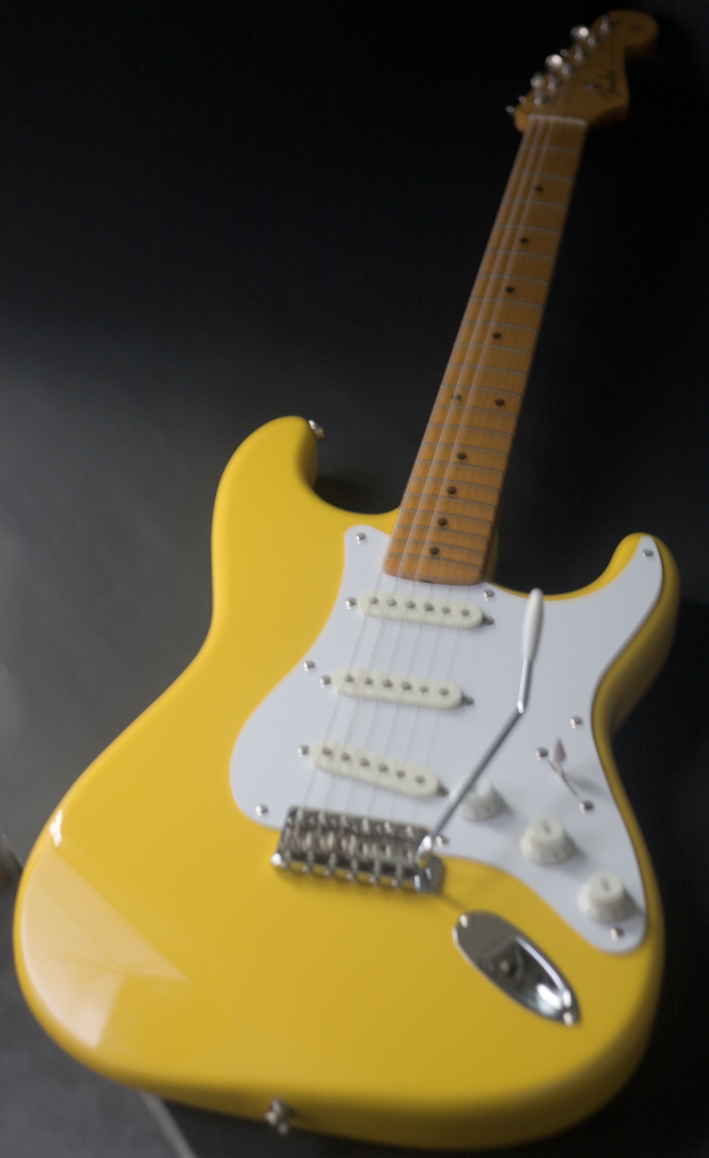 Fender Japan ST-57 Stratocaster 1957 Reissue in rare Rebel Yellow, MIJ