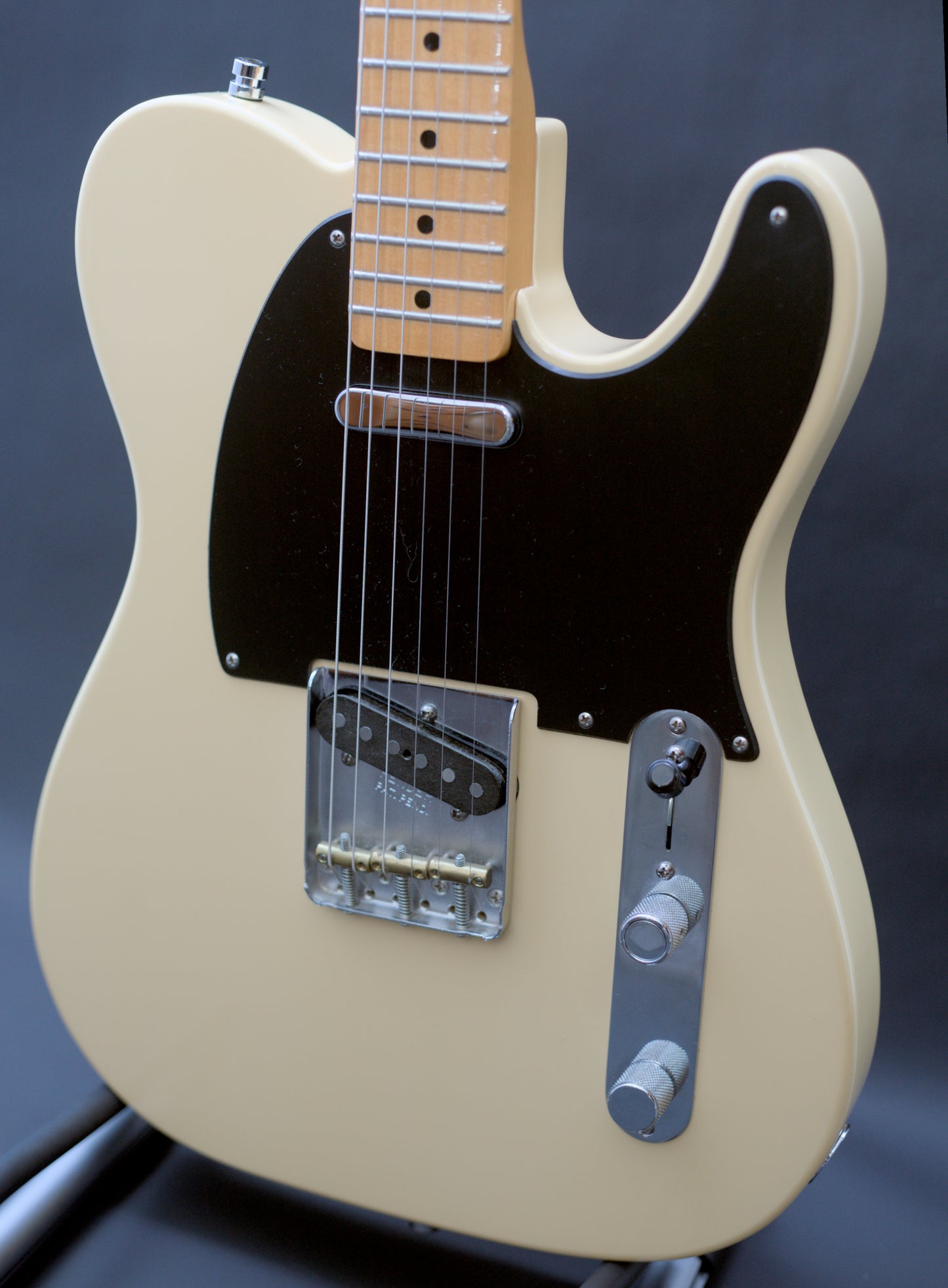 Fender Classic Player Baja Telecaster, Desert Sand - EXCELLENT CONDITION!