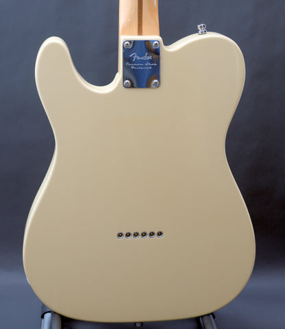 Fender Classic Player Baja Telecaster, Desert Sand - EXCELLENT CONDITION!