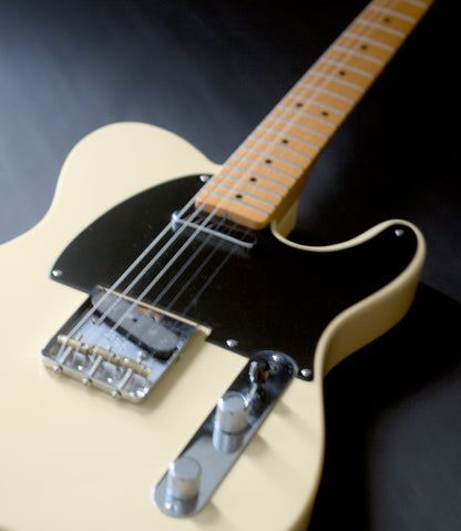 Fender Classic Player Baja Telecaster, Desert Sand - EXCELLENT CONDITION!