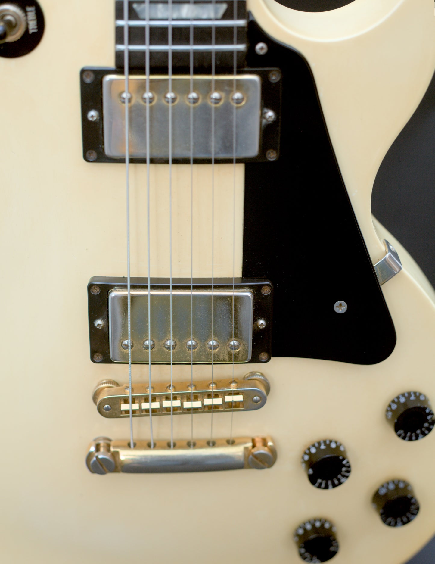 1993 Gibson Les Paul Studio, Alpine White w/ Gold Hardware and Ebony Fretboard