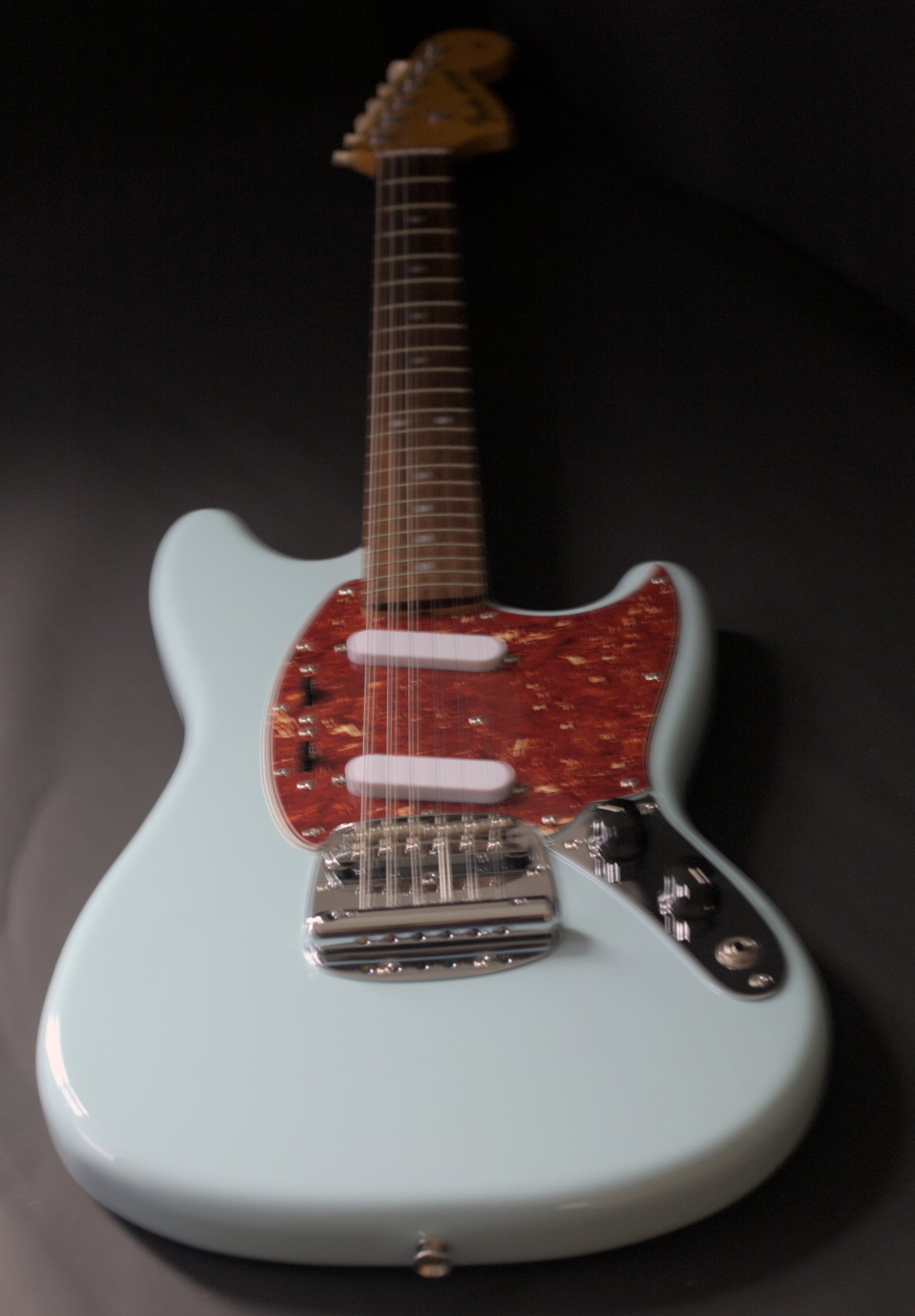 Fender MG-65 Mustang Reissue - 1995 - MIJ Japan- Sonic Blue