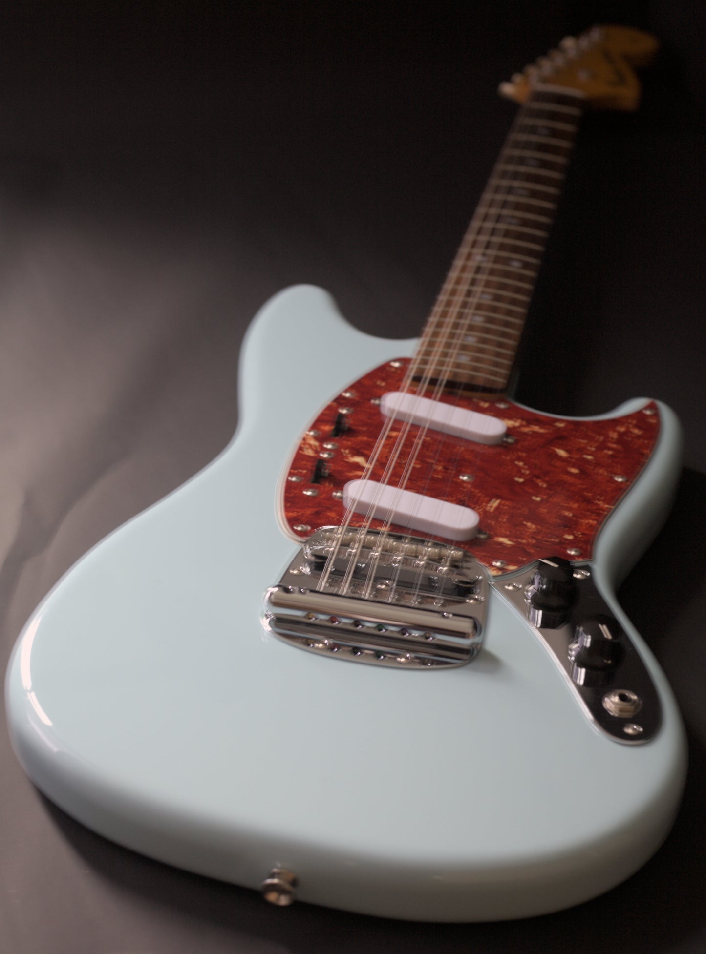 Fender MG-65 Mustang Reissue - 1995 - MIJ Japan- Sonic Blue