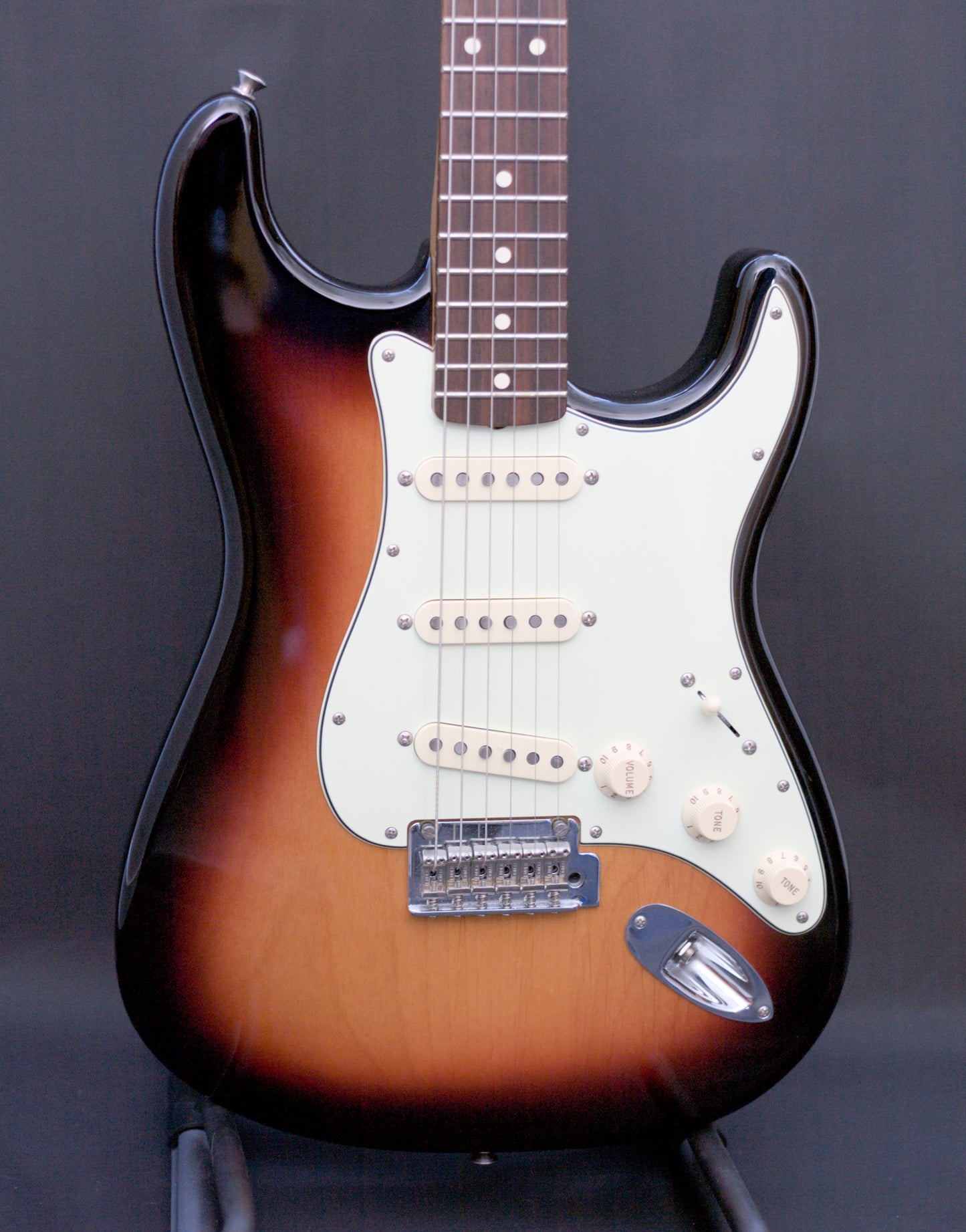 Fender Classic Player '60s Stratocaster with Rosewood Fretboard 2015 - 3-Color Sunburst