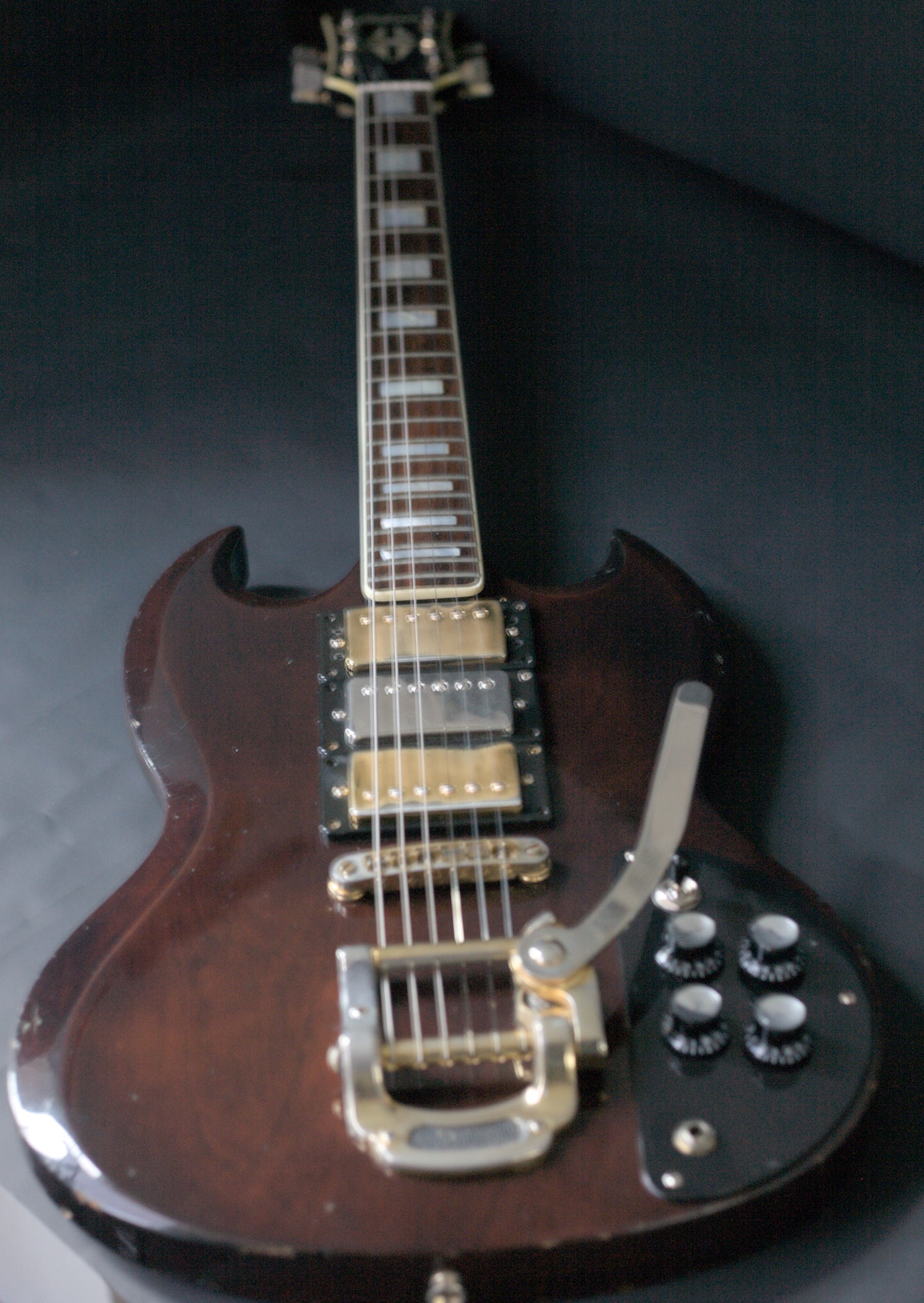 1970s Antoria Lawsuit SG Custom w/ Bigsby, Made in Japan - BEATLES INTEREST