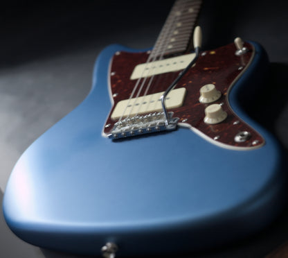 Fender American Performer Jazzmaster with Rosewood Fretboard 2018 - Satin Lake Placid Blue