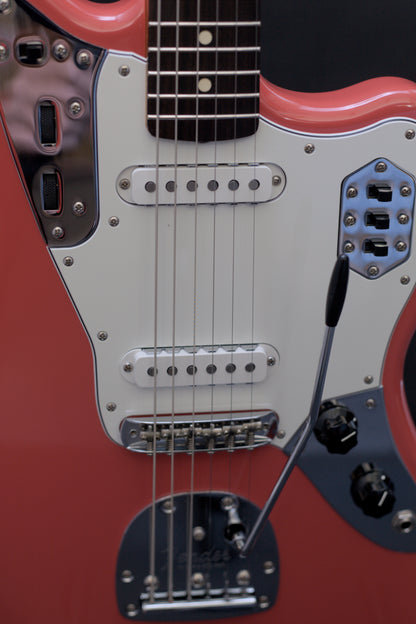 Fender Classic 60s Lacquer Jaguar 2018, Fiesta Red