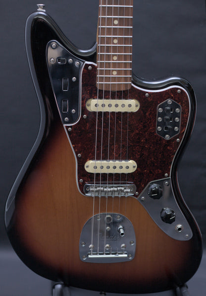 Fender Vintera '60s Jaguar 2021 - 3 Colour Sunburst