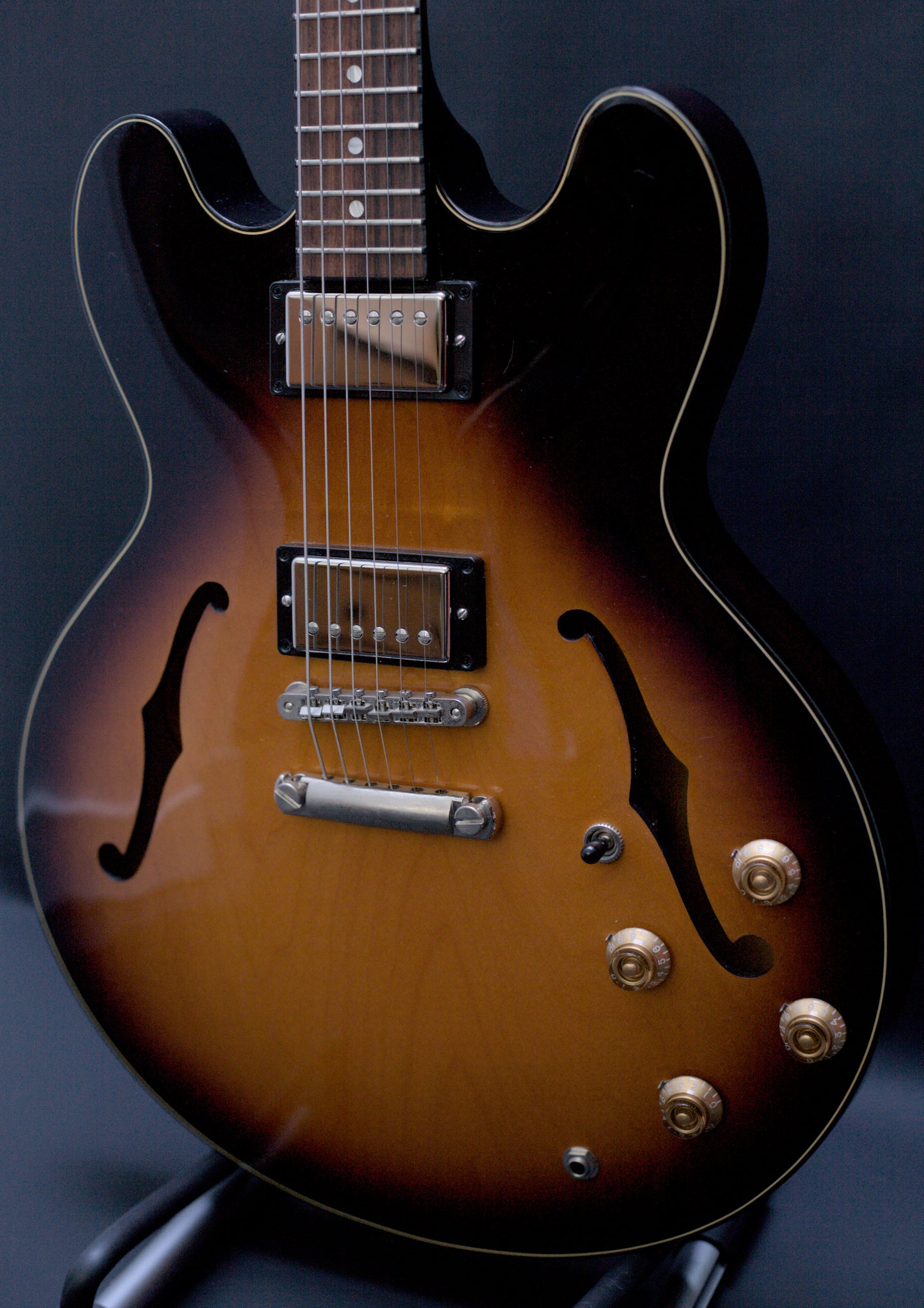 Gibson Memphis ES-335 Studio 2019 w/ Rosewood board - Vintage Burst