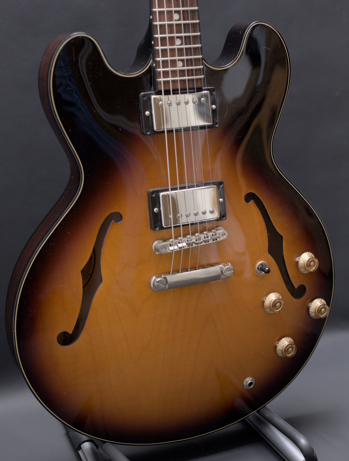 Gibson Memphis ES-335 Studio 2019 w/ Rosewood board - Vintage Burst