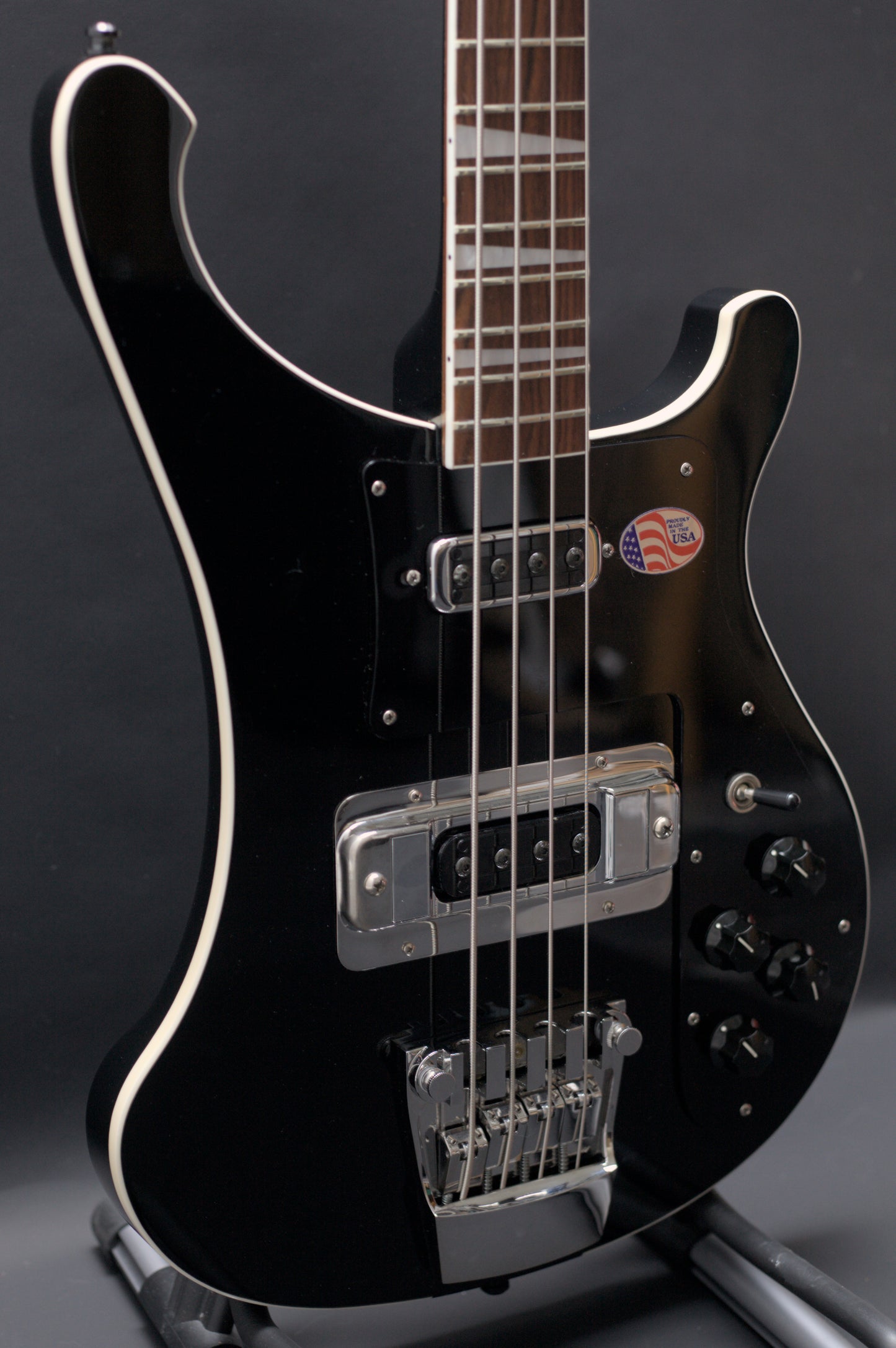 Rickenbacker 4003 Limited Edition Stealth Edition Jetglo 2022