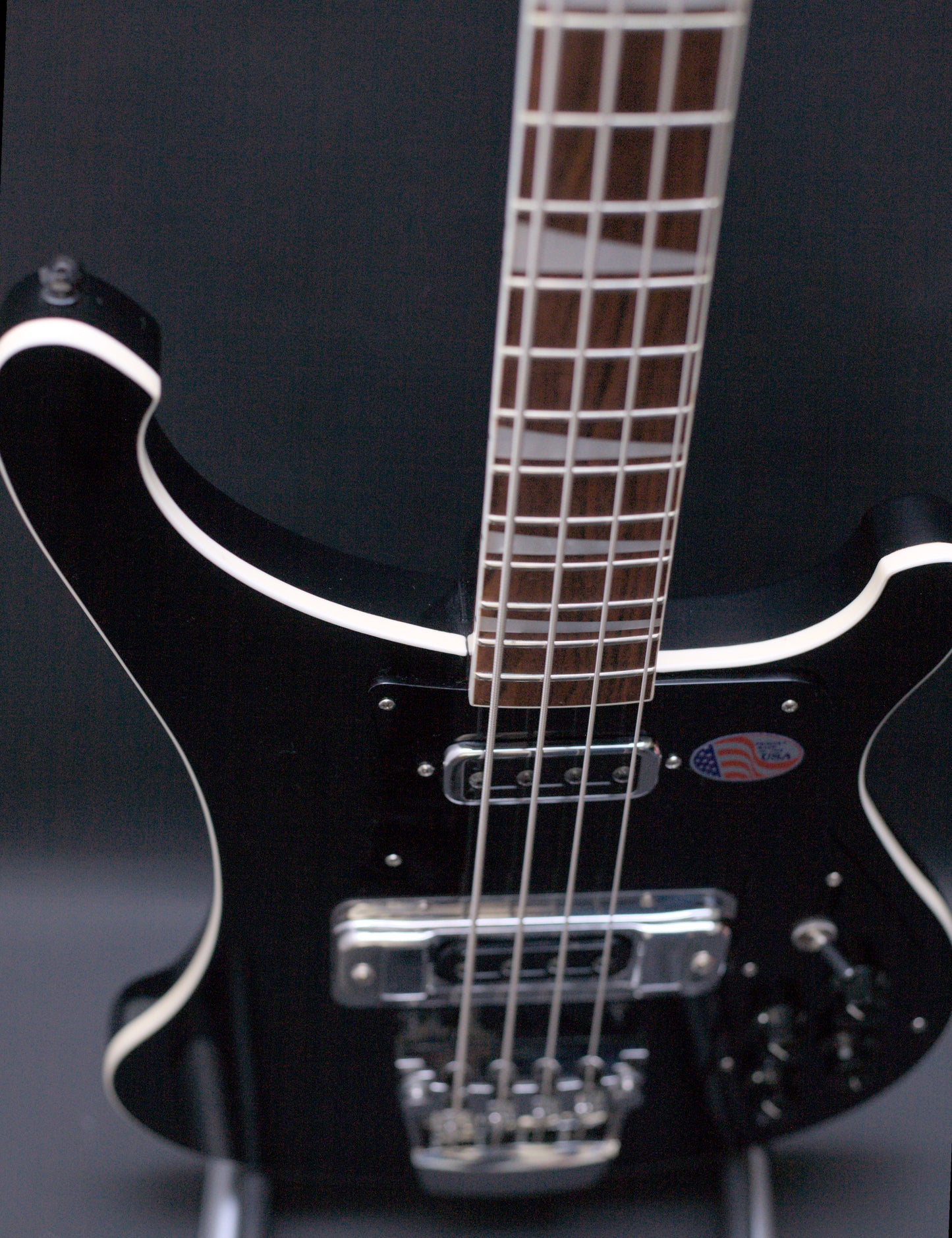 Rickenbacker 4003 Limited Edition Stealth Edition Jetglo 2022