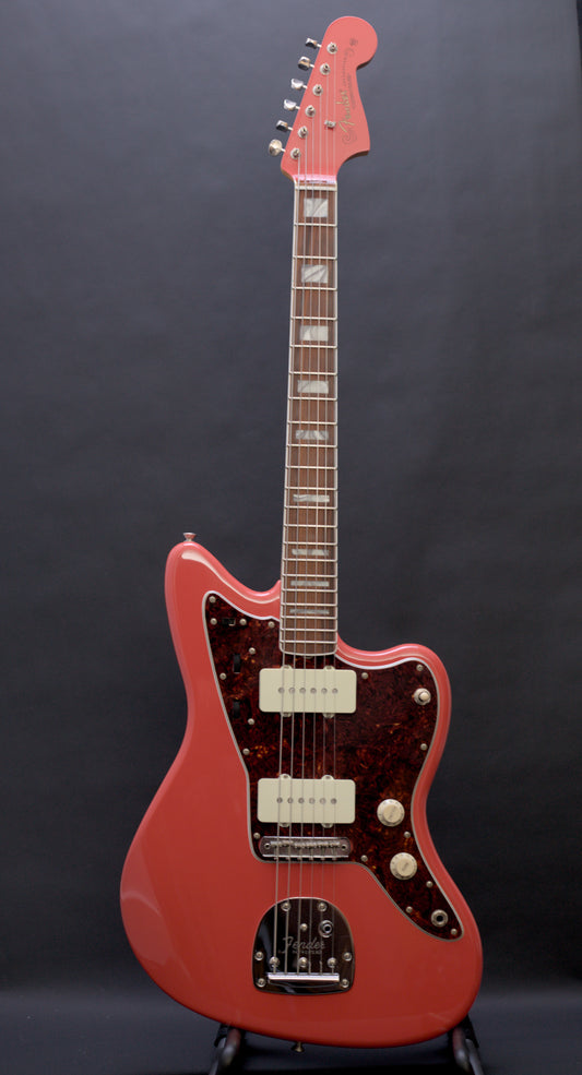 Fender Limited Edition 60th Anniversary Classic Jazzmaster with Matching Headstock 2018 - Fiesta Red