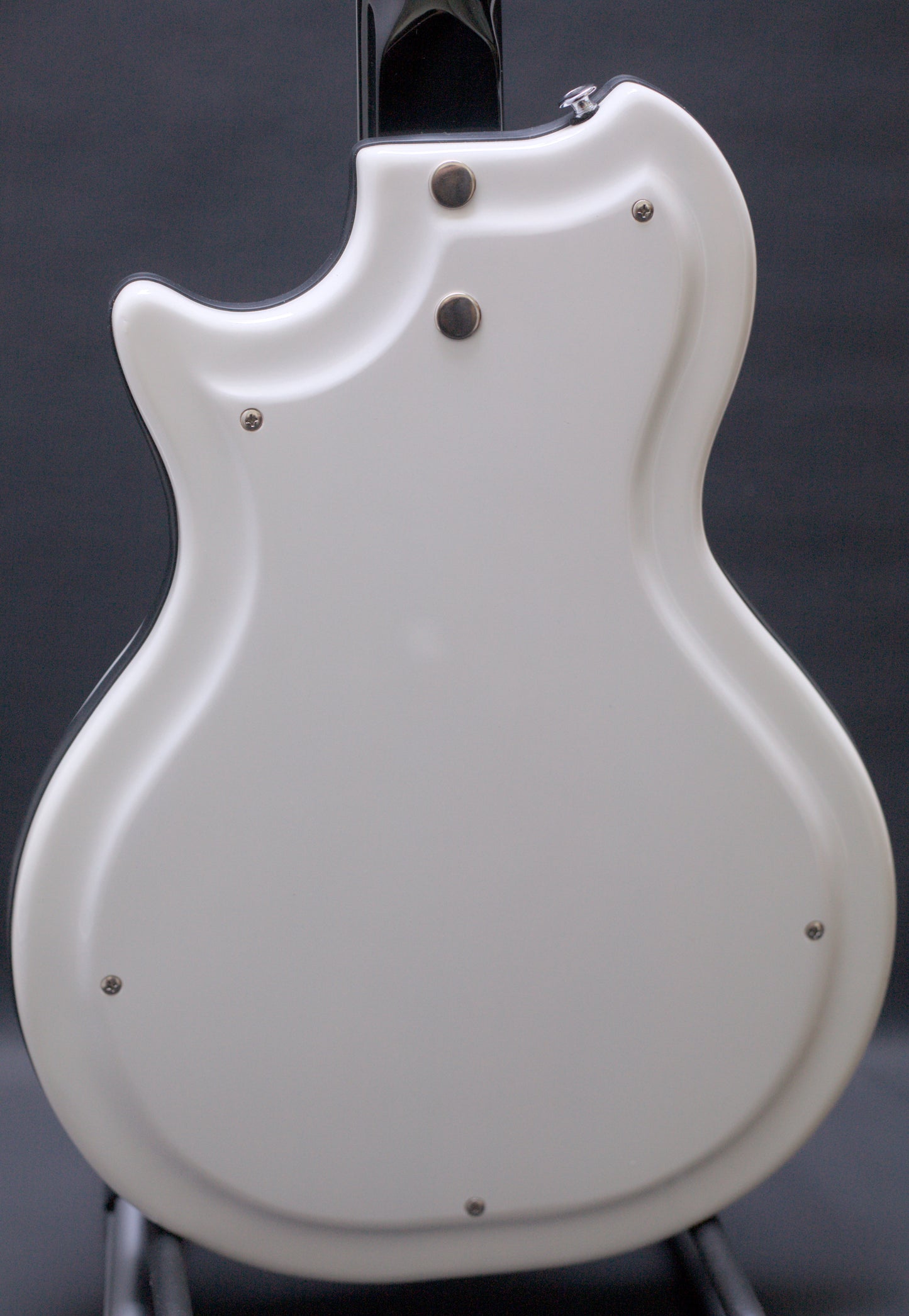 Supro Americana Series White Holiday 1571 Vibrato - Dawn White