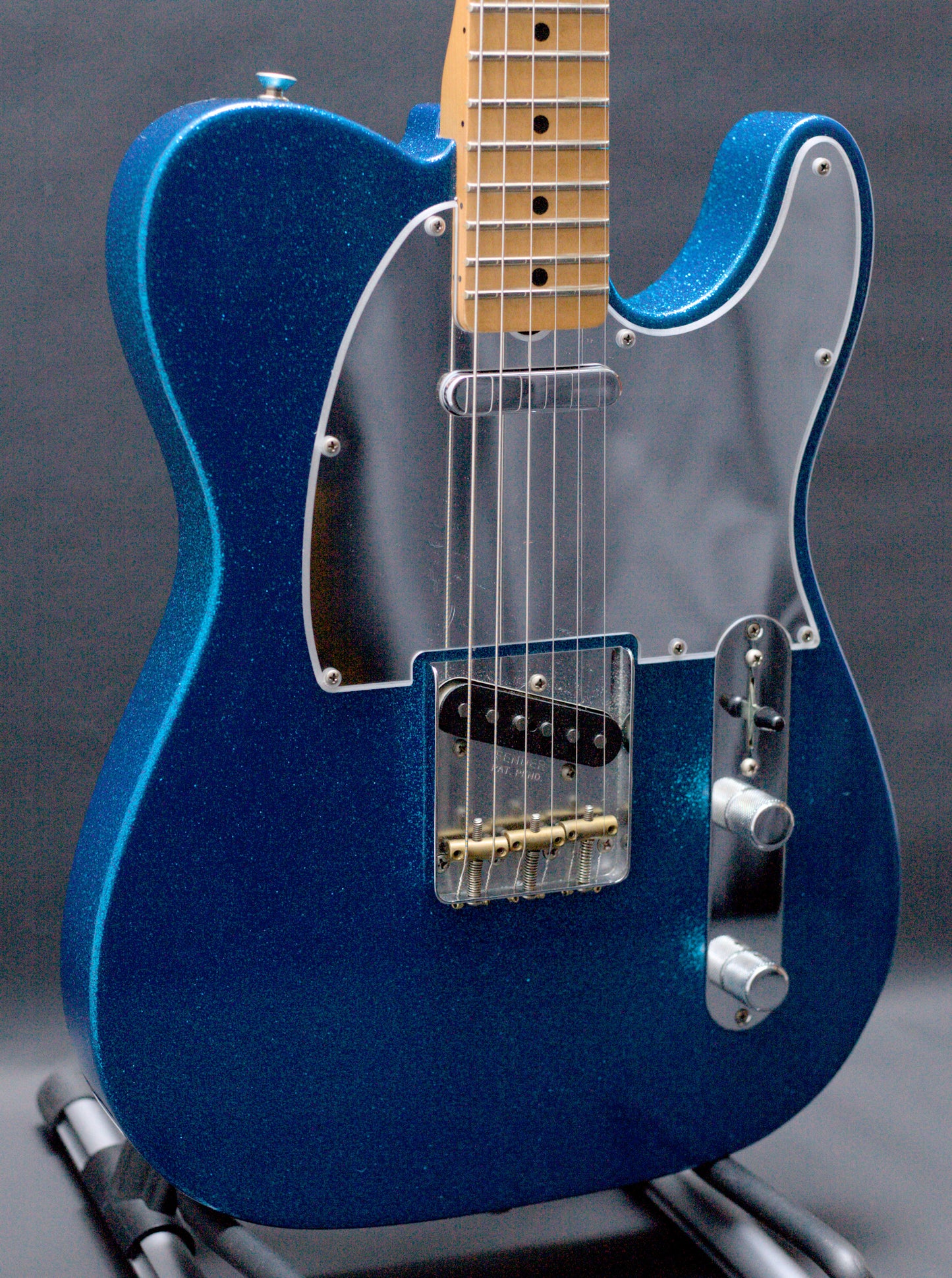 Fender J Mascis Signature Telecaster, Bottle Rocket Blue Flake - MINT