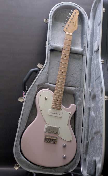 Seth Baccus Shoreline JM H90, Roasted Flame Maple Neck, Aged Nitro Shell Pink