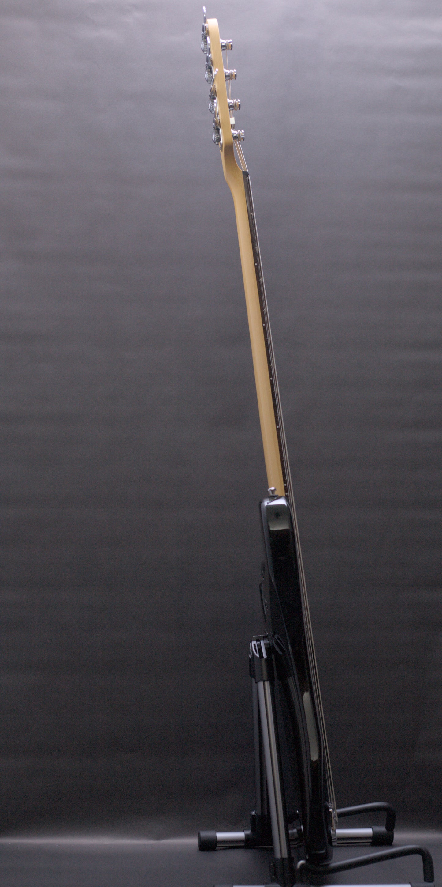 Sandberg Electra II V24 Black Bass
