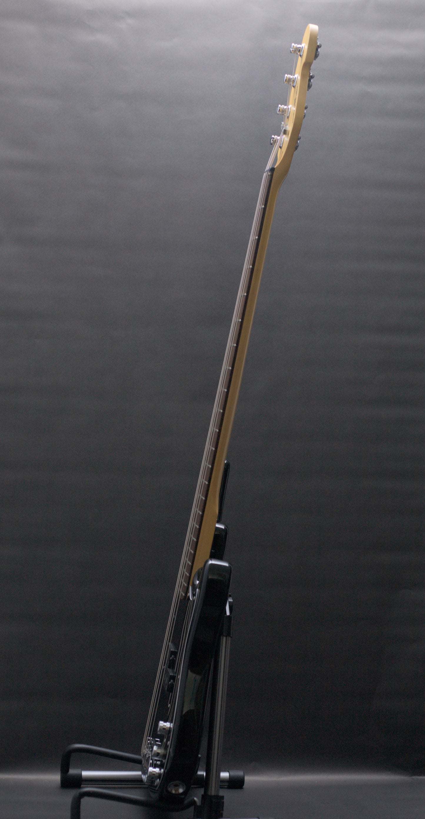 Sandberg Electra II V24 Black Bass