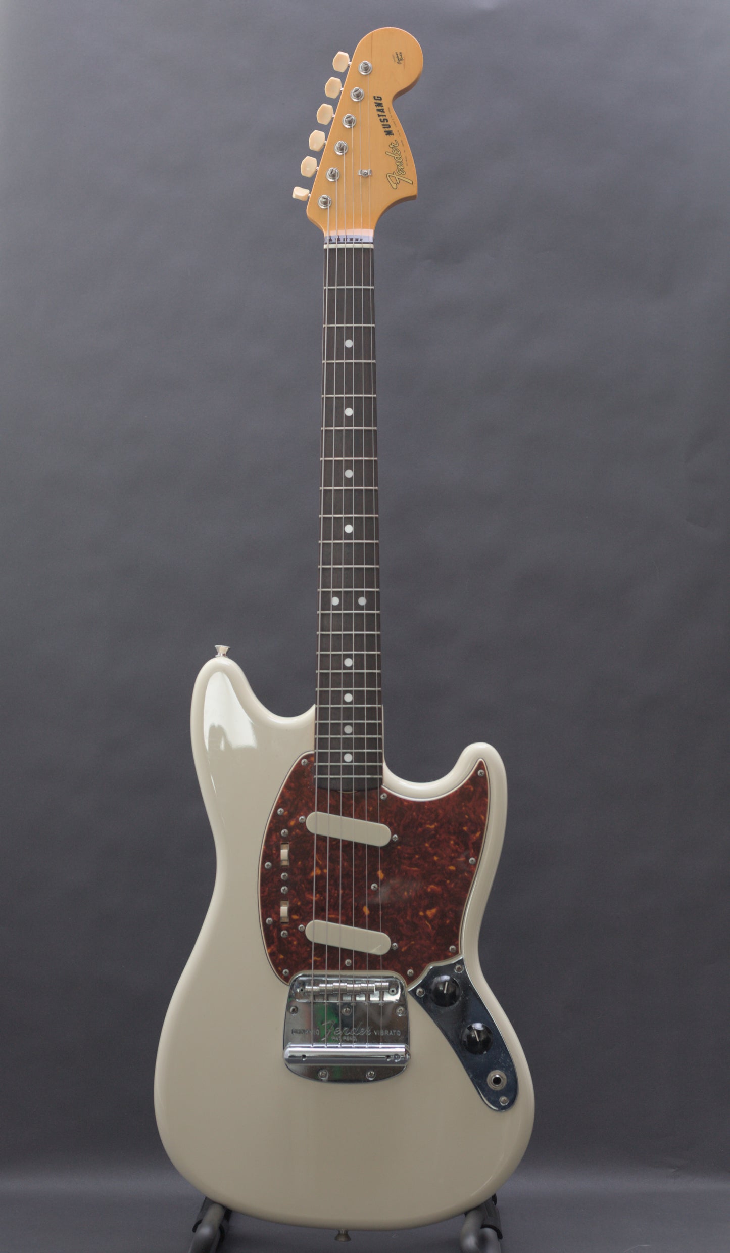 Fender Classic Series '65 Mustang, 2011, Made In Japan, Olympic White