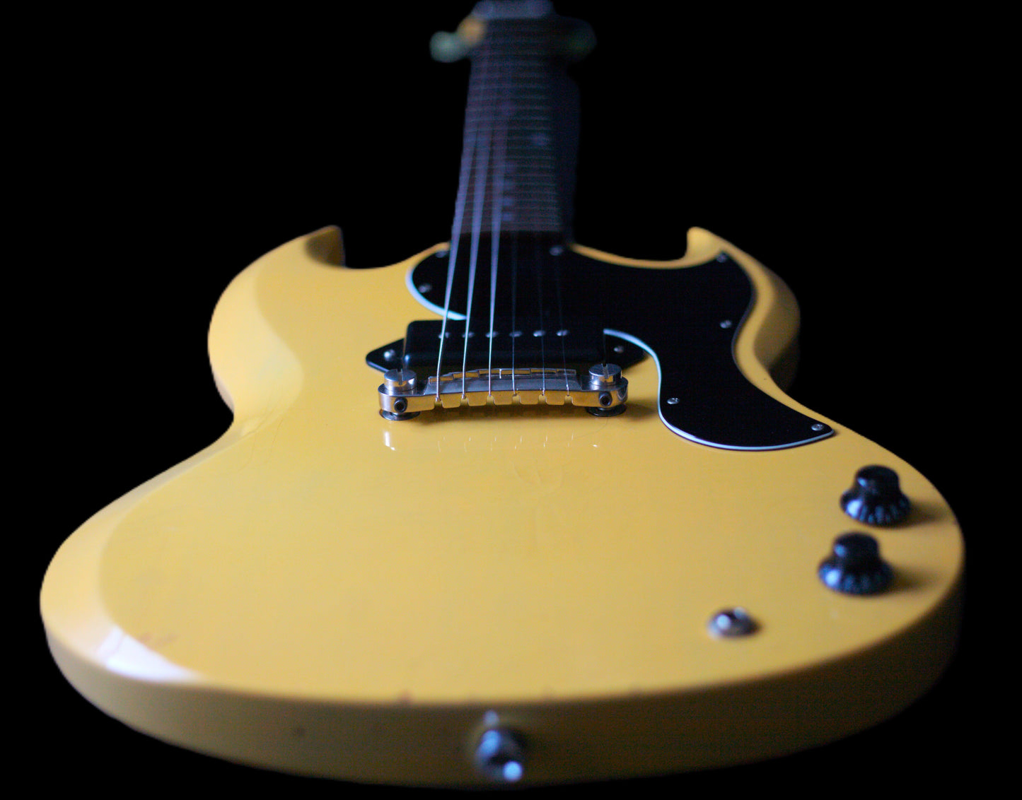 Maybach Albatroz 65 2002, Aged TV Yellow - MINT