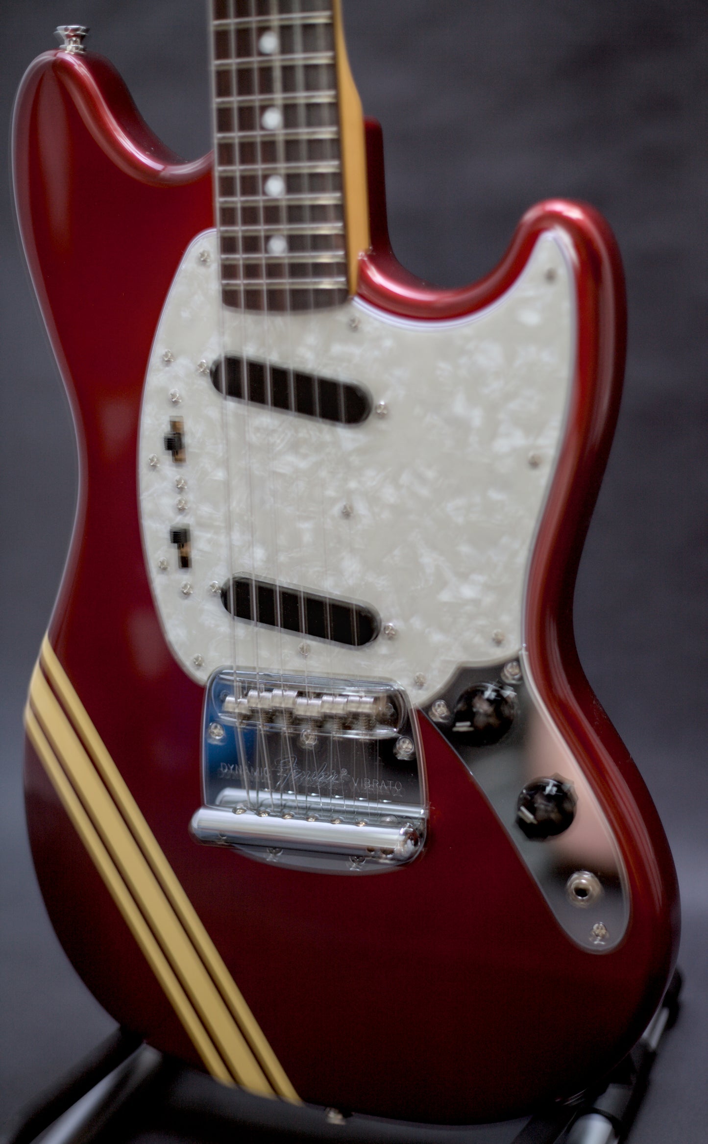 Fender MG-73 Competition Mustang w/ matching headstock, MIJ, 2015, Candy Apple Red