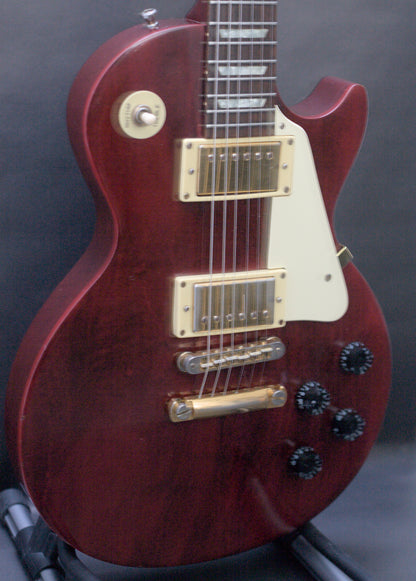 Gibson Les Paul Studio 2005 - Wine Red w/ Gold hardware