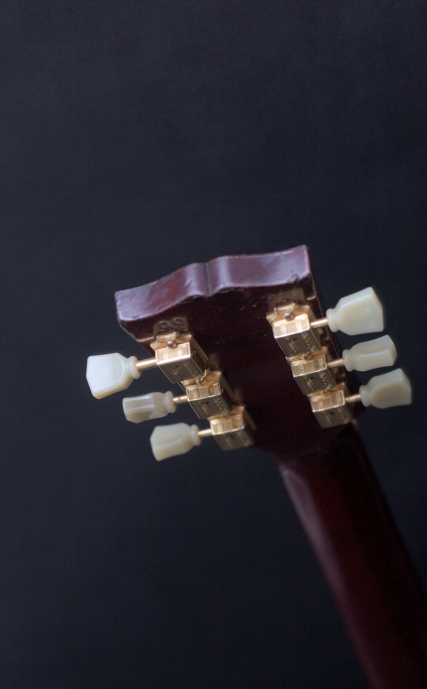 Gibson Les Paul Studio 2005 - Wine Red w/ Gold hardware