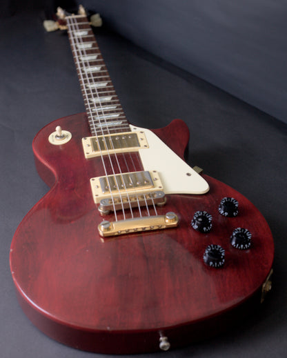 Gibson Les Paul Studio 2005 - Wine Red w/ Gold hardware