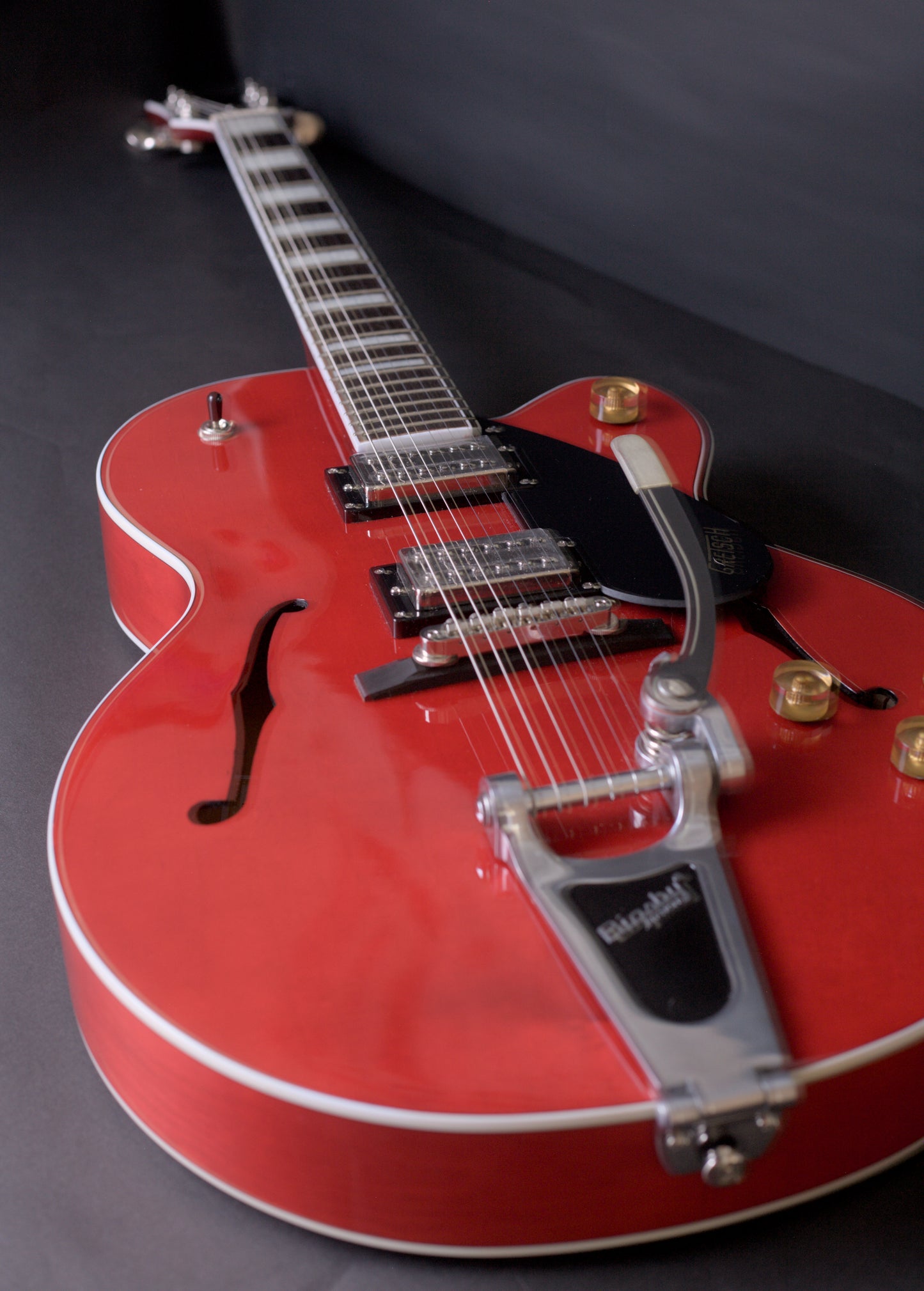 Gretsch G2420T/FS Factory Special Streamliner Hollow Body with Rosewood Fretboard, Bigsby 2018 - Candy Apple Red w/ hard case