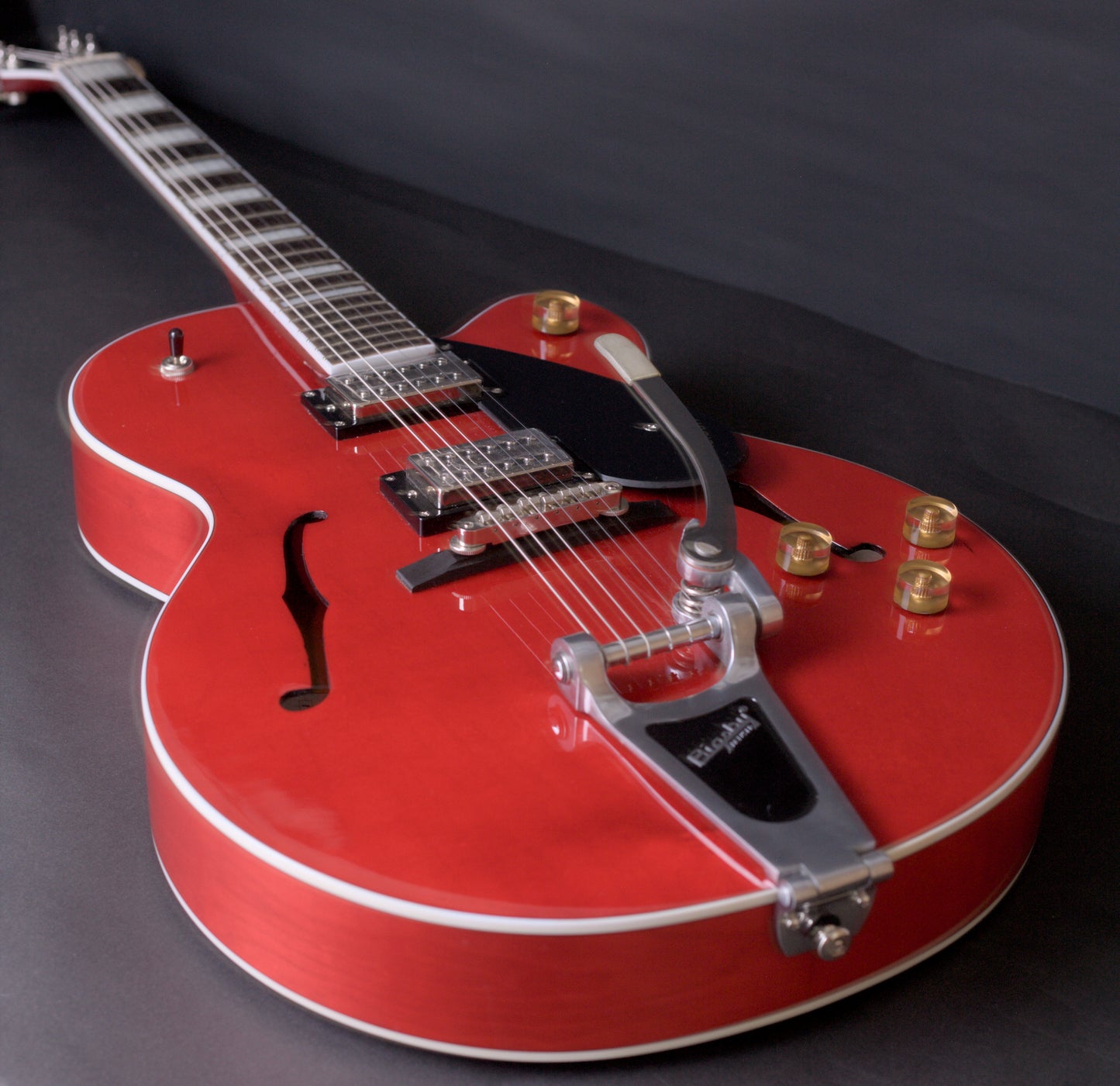 Gretsch G2420T/FS Factory Special Streamliner Hollow Body with Rosewood Fretboard, Bigsby 2018 - Candy Apple Red w/ hard case