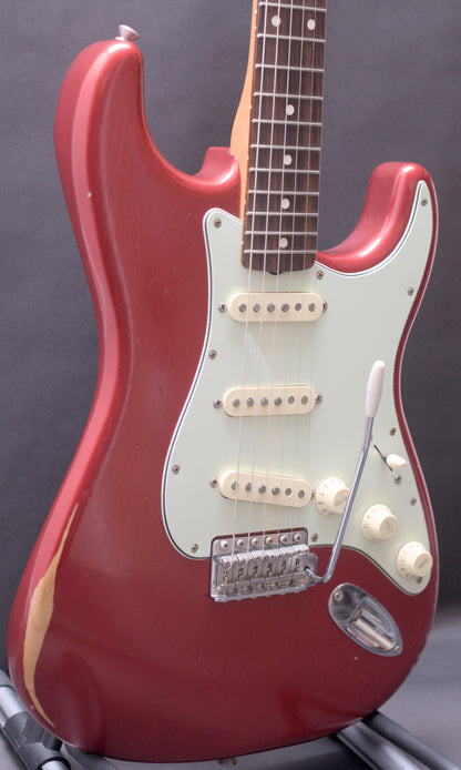 Fender FSR Road Worn '60s Stratocaster 2020 - Candy Apple Red w/ case