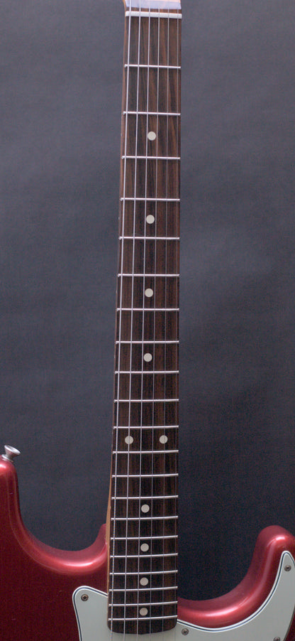 Fender FSR Road Worn '60s Stratocaster 2020 - Candy Apple Red w/ case