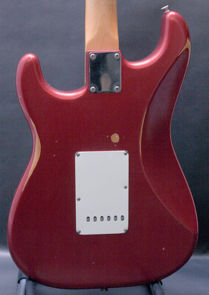 Fender FSR Road Worn '60s Stratocaster 2020 - Candy Apple Red w/ case