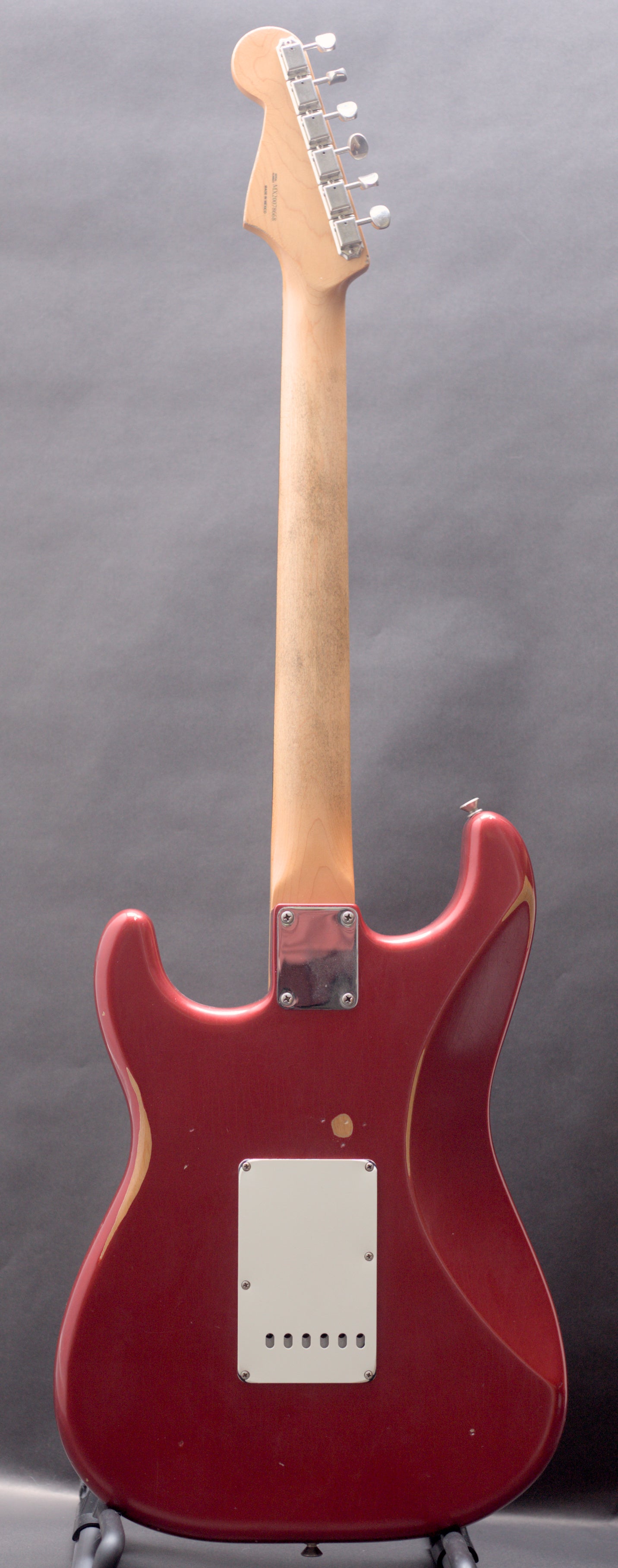 Fender FSR Road Worn '60s Stratocaster 2020 - Candy Apple Red w/ case