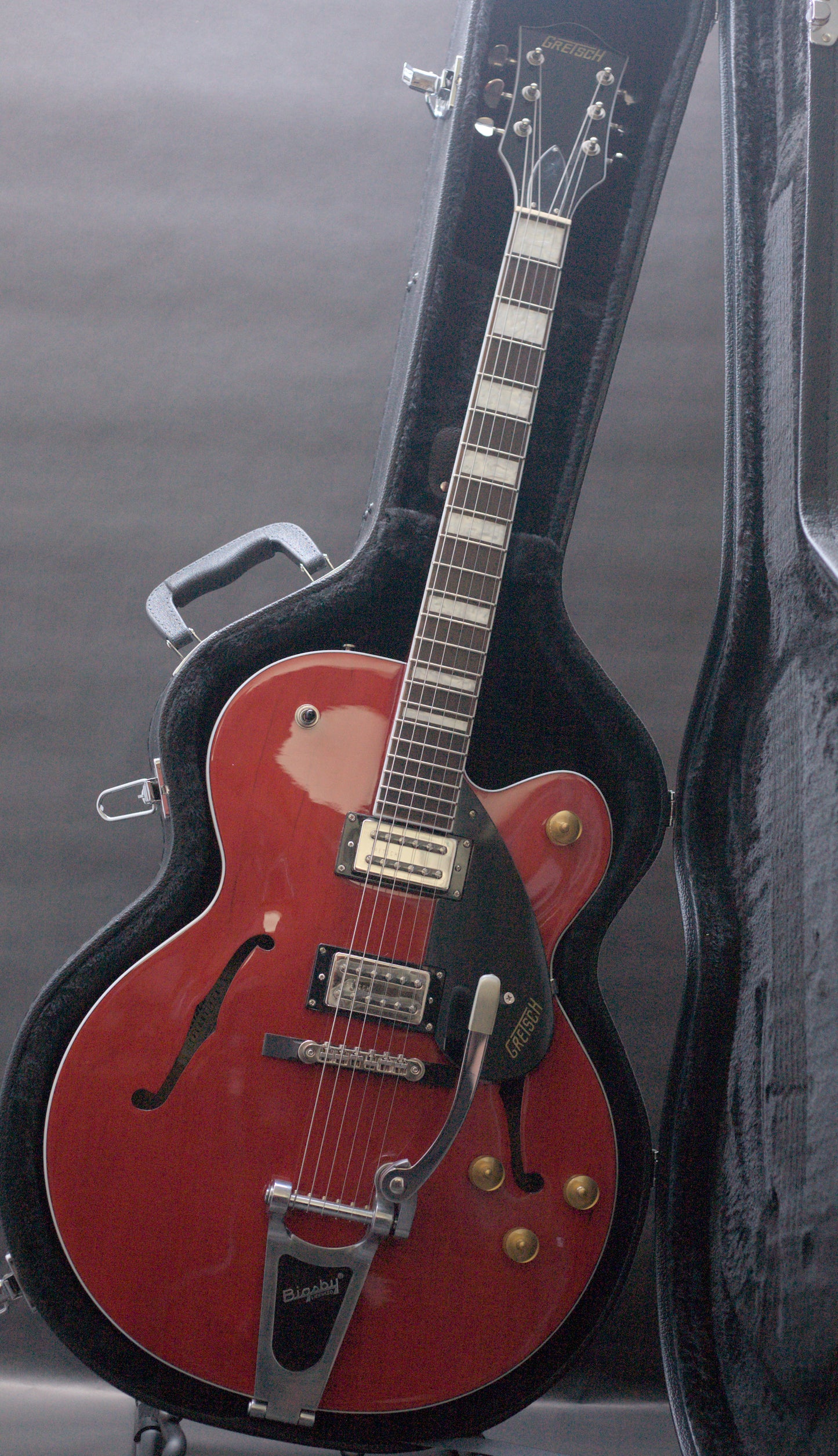 Gretsch G2420T/FS Factory Special Streamliner Hollow Body with Rosewood Fretboard, Bigsby 2018 - Candy Apple Red w/ hard case